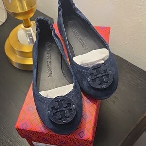 Tory Burch Minnie Travel Ballet color Perfect Navy NWT